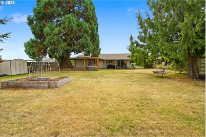 9460 SW Bayou Dr, McMinnville, OR 97128 - Photo 40