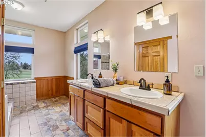 28900 NE 112th Ave, Battle Ground, WA 98604 - Photo 16