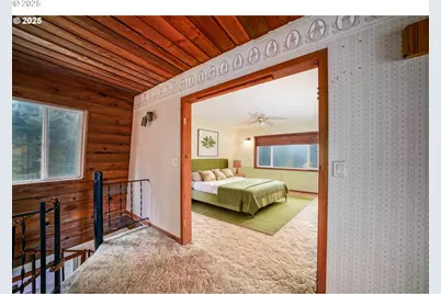 20125 McKillop Rd, Scotts Mills, OR 97375 - Photo 16