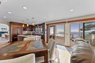 98686 Fox Dr, Brookings, OR 97415 - Photo 22