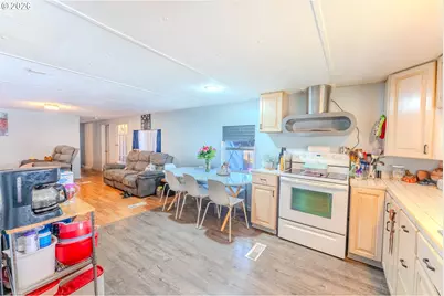 13201 NE 44th St #26, Vancouver, WA 98662 - Photo 6