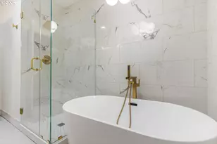 21912 NE 68th St, Vancouver, WA 98682 - Photo 32