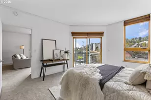 1132 SW 19th Ave, Portland, OR 97205 - Photo 14