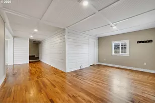 405 Evergreen Dr, Tillamook, OR 97141 - Photo 6