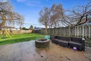 405 Evergreen Dr, Tillamook, OR 97141 - Photo 22