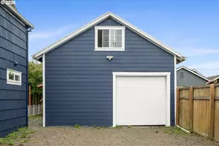 405 Evergreen Dr, Tillamook, OR 97141 - Photo 4