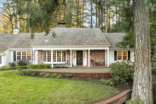 39 Hillshire Dr, Lake Oswego, OR 97034 - Photo 4