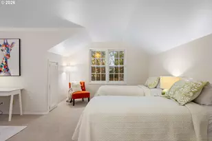 39 Hillshire Dr, Lake Oswego, OR 97034 - Photo 36