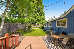 12225 SW Spring Ct, Portland, OR 97225 - Photo 28