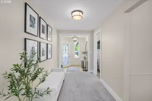 12225 SW Spring Ct, Portland, OR 97225 - Photo 6