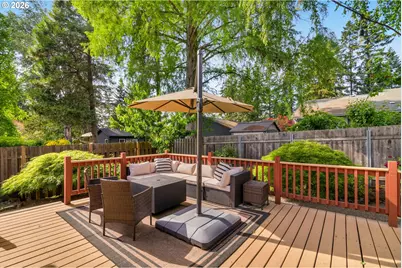12225 SW Spring Ct, Portland, OR 97225 - Photo 26