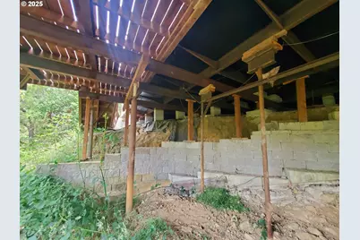 464 Homestead Dr, Myrtle Creek, OR 97457 - Photo 18