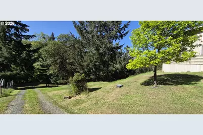 464 Homestead Dr, Myrtle Creek, OR 97457 - Photo 18
