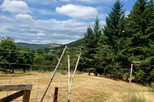 464 Homestead Dr, Myrtle Creek, OR 97457 - Photo 34