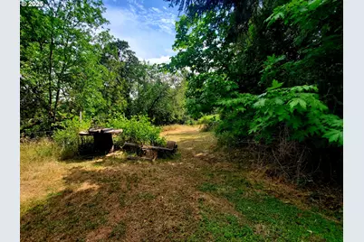 464 Homestead Dr, Myrtle Creek, OR 97457 - Photo 36