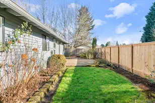 684 NE Terry Ct, Hillsboro, OR 97124 - Photo 40