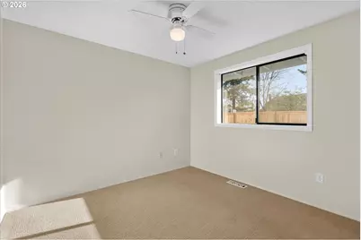 684 NE Terry Ct, Hillsboro, OR 97124 - Photo 34