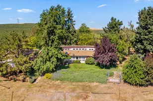 2018 Steele Rd, The Dalles, OR 97058 - Photo 2