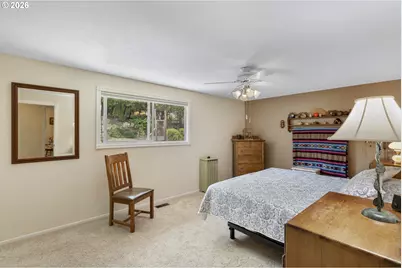 192 NW Canyon Dr, Dundee, OR 97115 - Photo 24