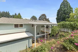 192 NW Canyon Dr, Dundee, OR 97115 - Photo 40