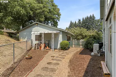 192 NW Canyon Dr, Dundee, OR 97115 - Photo 38