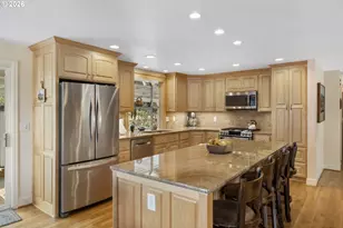 192 NW Canyon Dr, Dundee, OR 97115 - Photo 10
