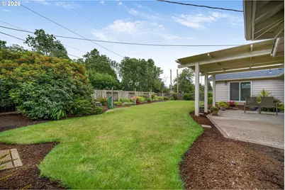 1860 Carmel Ave, Eugene, OR 97401 - Photo 32