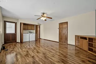 1860 Carmel Ave, Eugene, OR 97401 - Photo 14