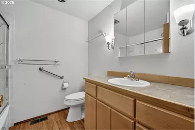 1860 Carmel Ave, Eugene, OR 97401 - Photo 22