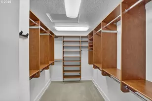 4473 NW Oxbridge Dr, Portland, OR 97229 - Photo 24