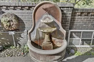 4473 NW Oxbridge Dr, Portland, OR 97229 - Photo 38