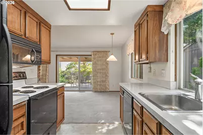 15440 SW Alderbrook Cir, Tigard, OR 97224 - Photo 16