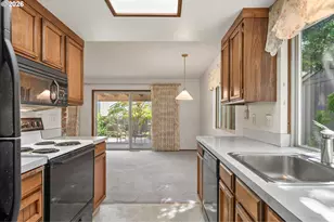 15440 SW Alderbrook Cir, Tigard, OR 97224 - Photo 16