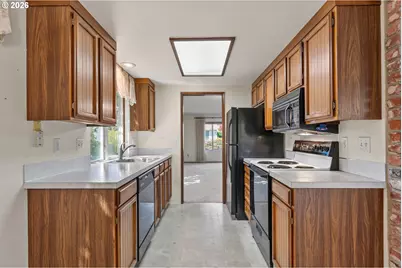15440 SW Alderbrook Cir, Tigard, OR 97224 - Photo 12