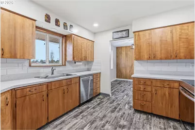 400 NW 99th St, Vancouver, WA 98665 - Photo 10