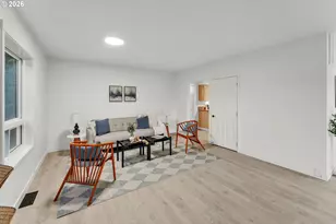 682 39th St, Astoria, OR 97103 - Photo 10