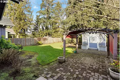 1101 Madison St, Silverton, OR 97381 - Photo 38