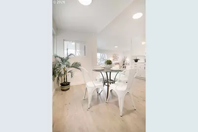 515 E Pine St, Centralia, WA 98531 - Photo 14