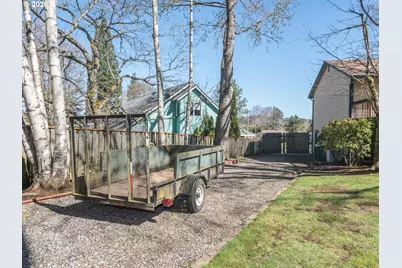 4031 SE Knarr Cir, Troutdale, OR 97060 - Photo 2