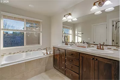 8702 SW Vale Ct, Wilsonville, OR 97070 - Photo 26