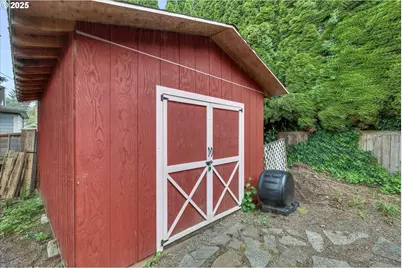 636 S Nehalem St, Clatskanie, OR 97016 - Photo 40