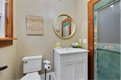 636 S Nehalem St, Clatskanie, OR 97016 - Photo 22