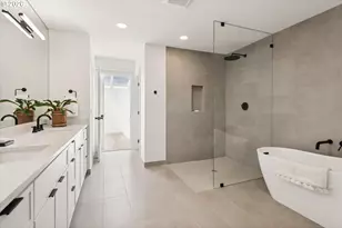 60 Condo Lea Terrace, Lake Oswego, OR 97035 - Photo 16