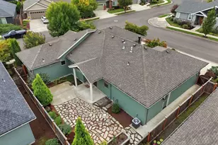 988 Hamilton St, Springfield, OR 97477 - Photo 46