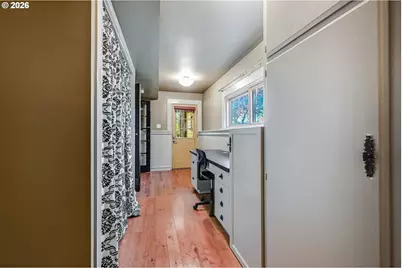 446 NE Ivy St, Portland, OR 97212 - Photo 14