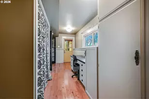 446 NE Ivy St, Portland, OR 97212 - Photo 14