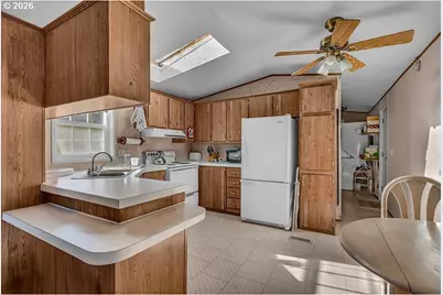 18830 Highway 99E #33, Oregon City, OR 97045 - Photo 14