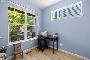 1079 SE Portlandia Ave, Hillsboro, OR 97123 - Photo 4
