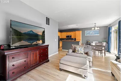 1079 SE Portlandia Ave, Hillsboro, OR 97123 - Photo 14