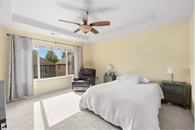 1079 SE Portlandia Ave, Hillsboro, OR 97123 - Photo 22
